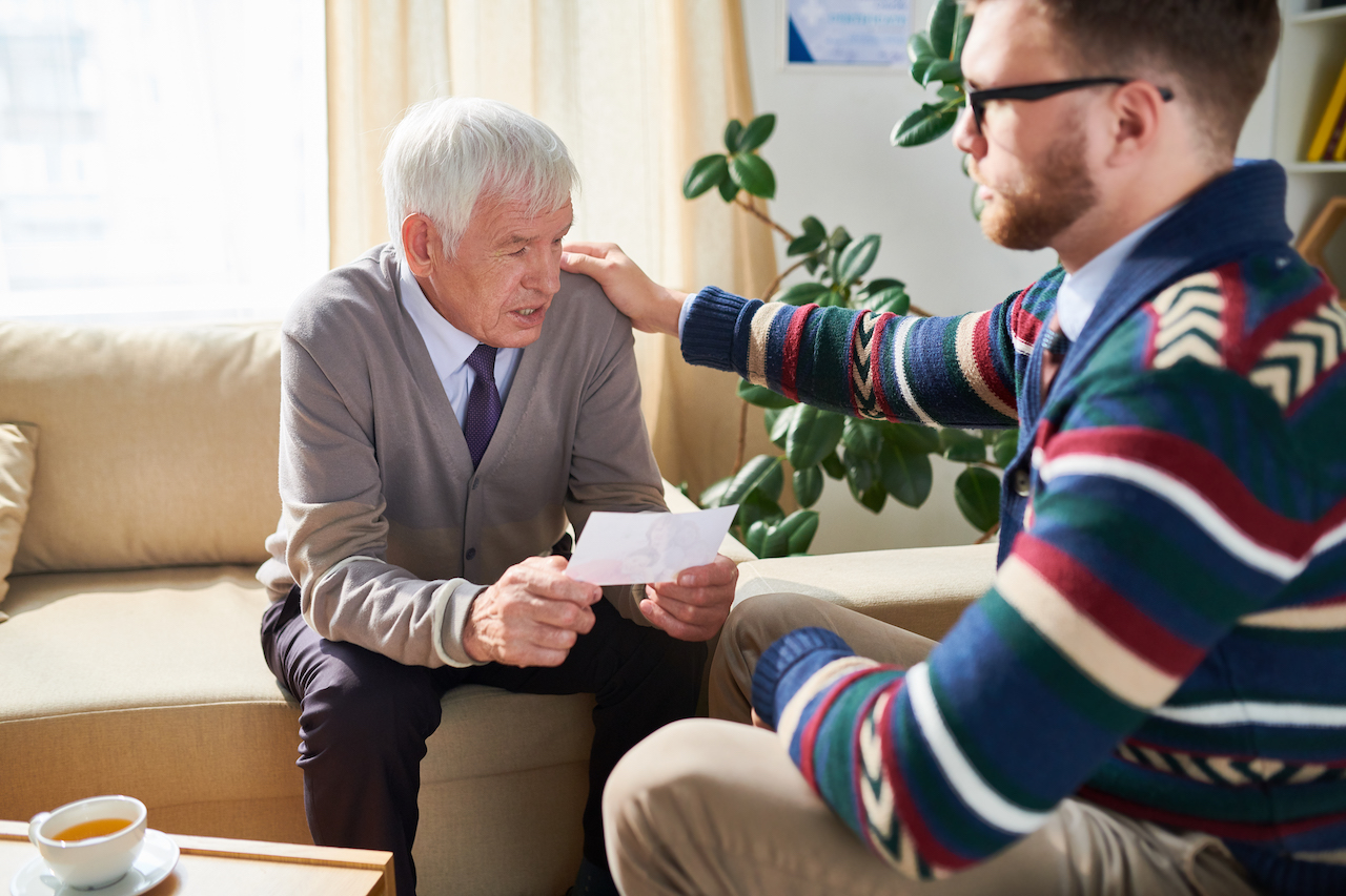 Male psychologist