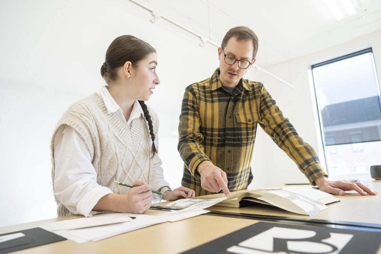 Art Professor Christian art college graphic design degree Ohio MVNU Mount Vernon Nazarene University