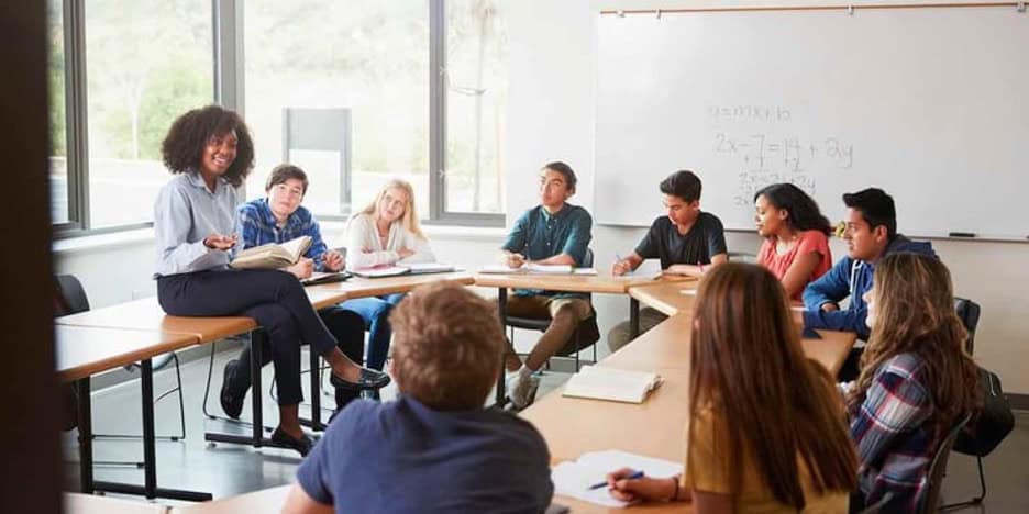 5 Reasons to Pursue a Teaching Career