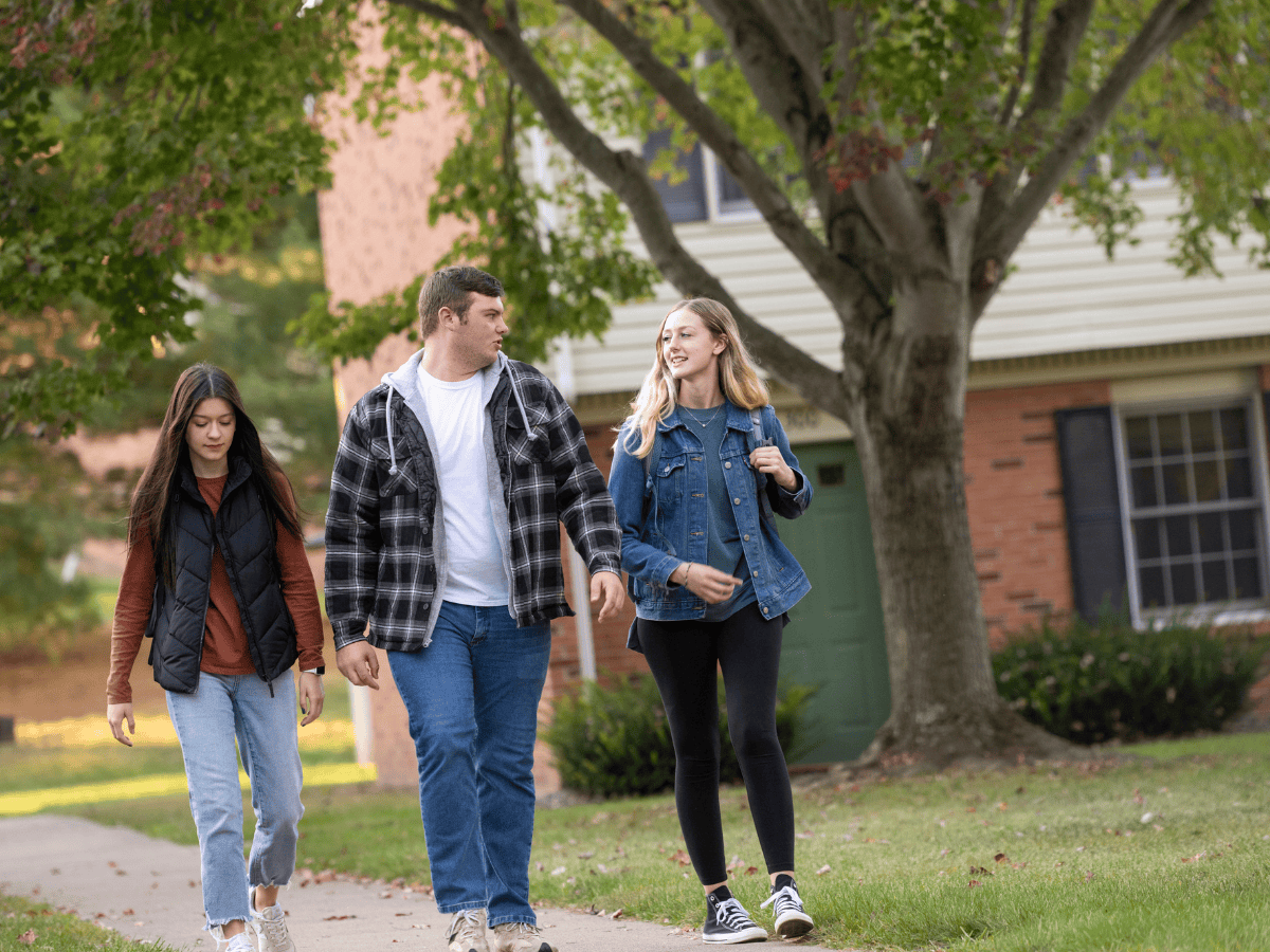 upperclassmen housing students campus MVNU Mount Vernon Nazarene University graduate programs (3)