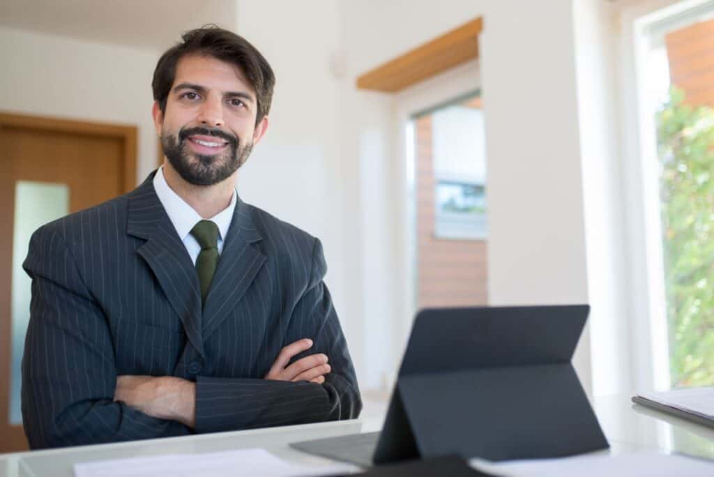 Professional man working at a laptop, representing Columbus professionals pursuing MVNU’s online Master of Organizational Leadership.