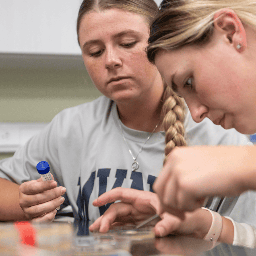pre-veterinary medicine biology MVNU Mount Vernon Nazarene University
